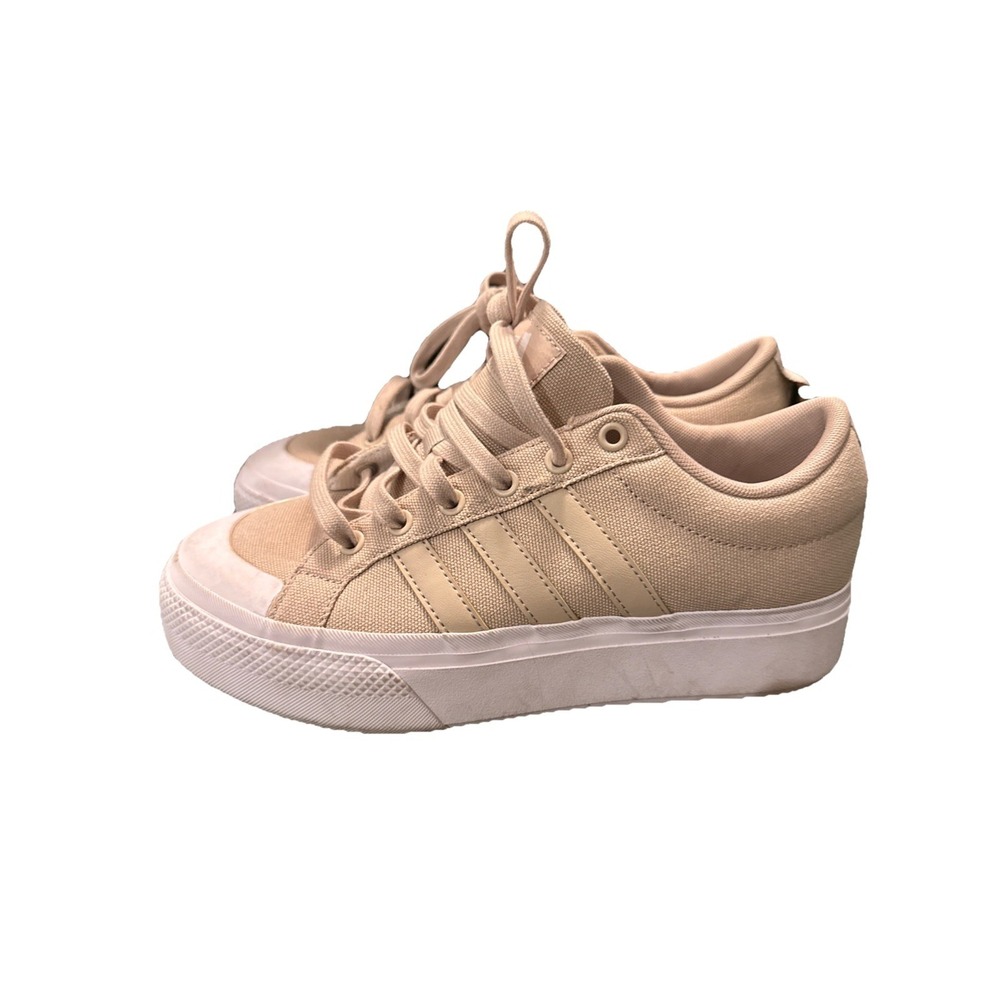 Adidas Women's Bravada 2.0 Platform Beige Khaki Size 8.5 EUC